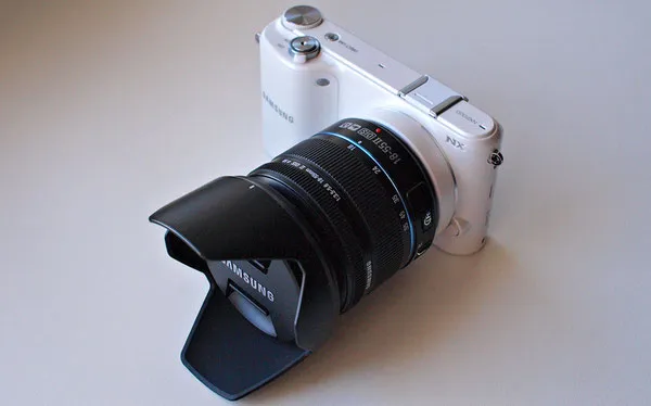 Технические характеристики и комплект поставки Samsung NX2000 — фото 2